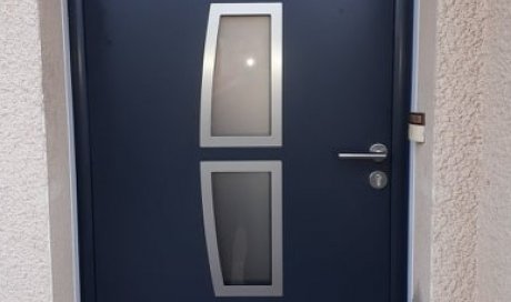 Porte d'entrée en Aluminium gris anthracite Ral 7016