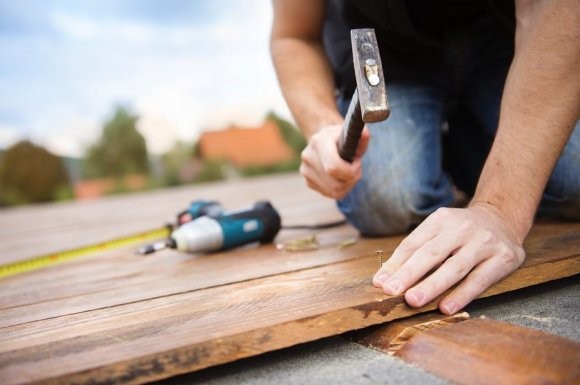 Professionnel pour l’installation de terrasse en bois sur plots 